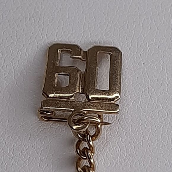 Vtg 14k plated Statue of Liberty 60 Pin Brooch New York Souvenir Blue 1960 Chain - Picture 4 of 7